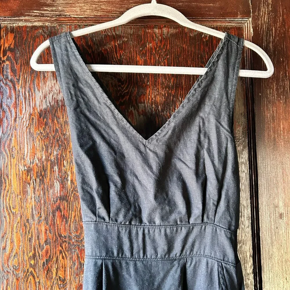 Cynthia Rowley 100% Linen Black V-Neck Sleeveless Dress Ruched Pockets Size 6 - Picture 2 of 7